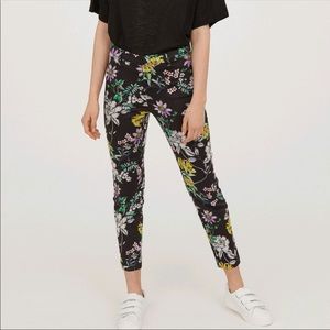 Floral Ankle Pants